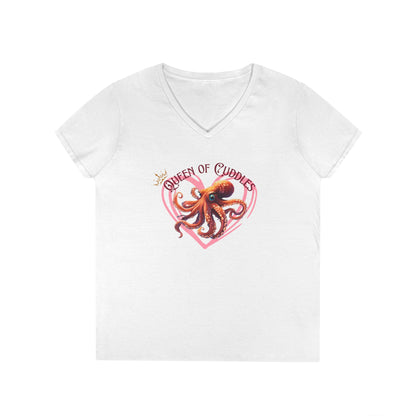 Queen of Cuddles – Funny Women's V-Neck T-Shirt | Octopus Graphic Tee | Cute Sea Creature Shirt | Ocean Love